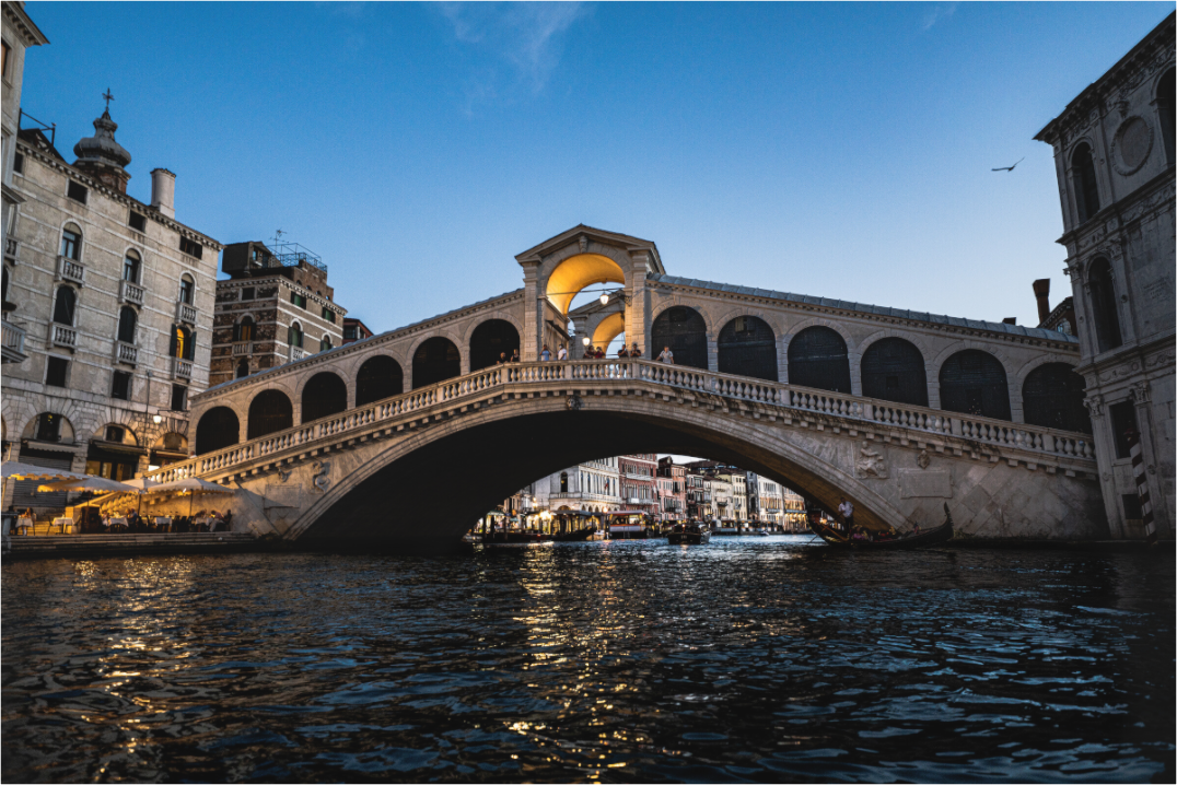 Main image Rialto at Blue Hour